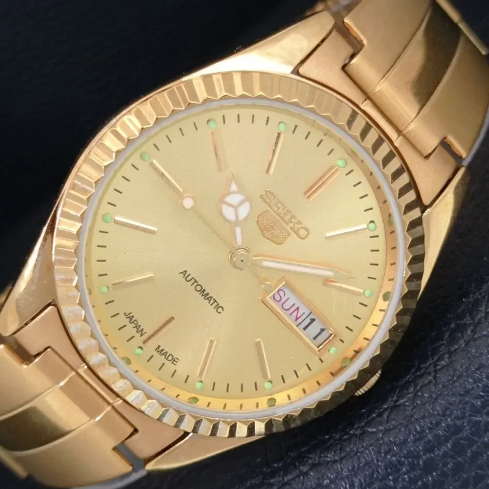 Vintage 1990 Seiko Automatic Mens Gold Watch W/daydate & Gold Accents